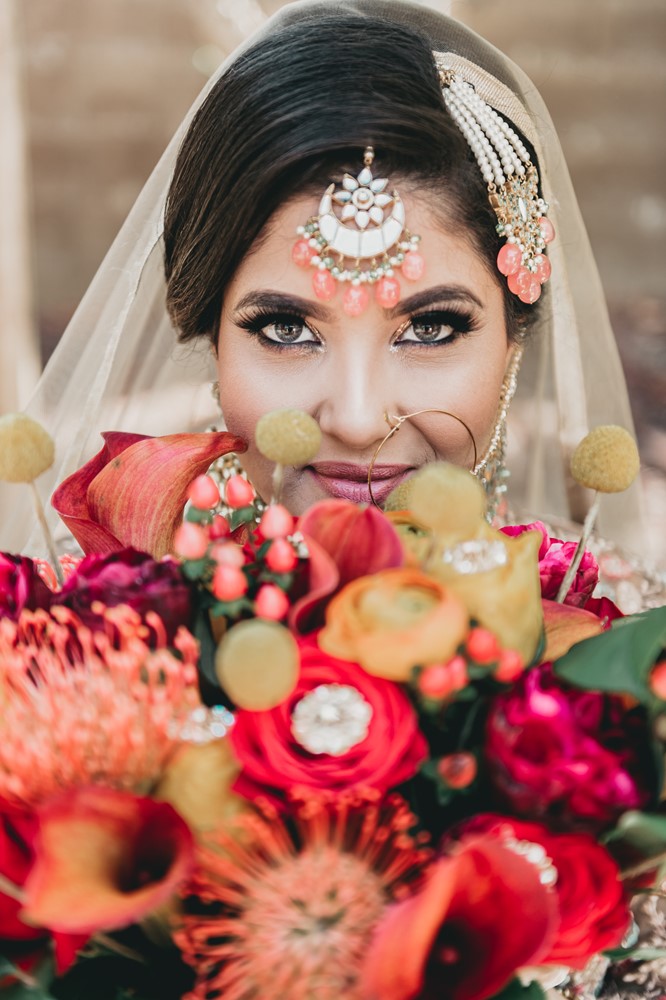 Main Picture: Colorful Indian Pakistani Wedding Inspiration