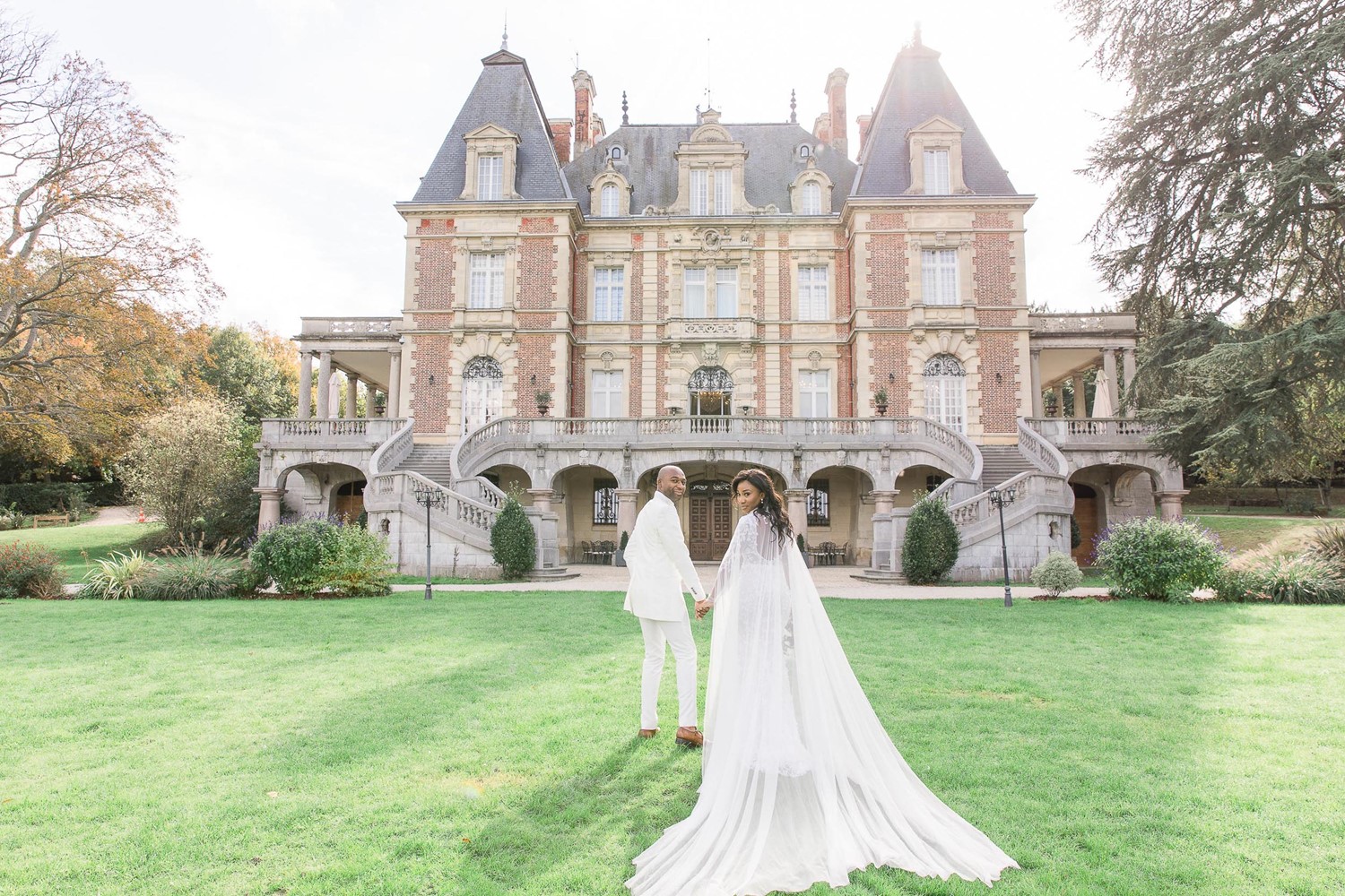 Main image: Romantic Wedding Inspiration at French Chateau